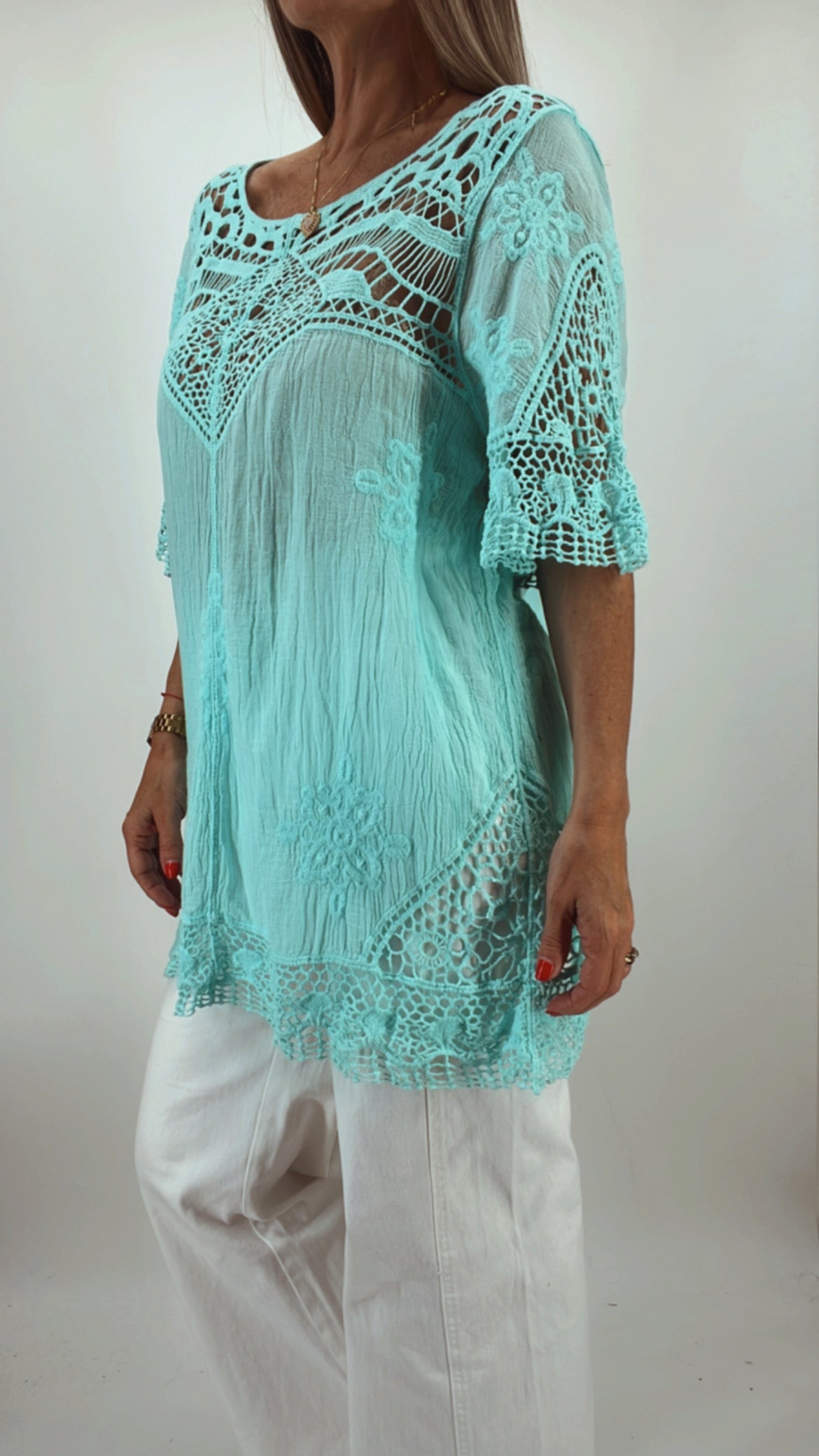 Blusa bambula y crochet