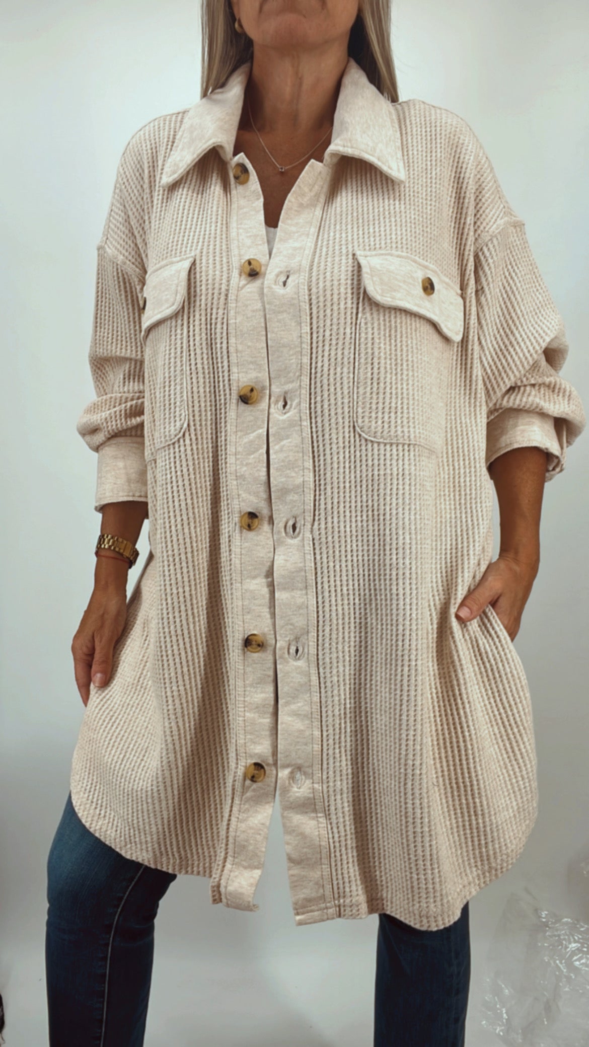 Camisa algodón over size con bolsillos