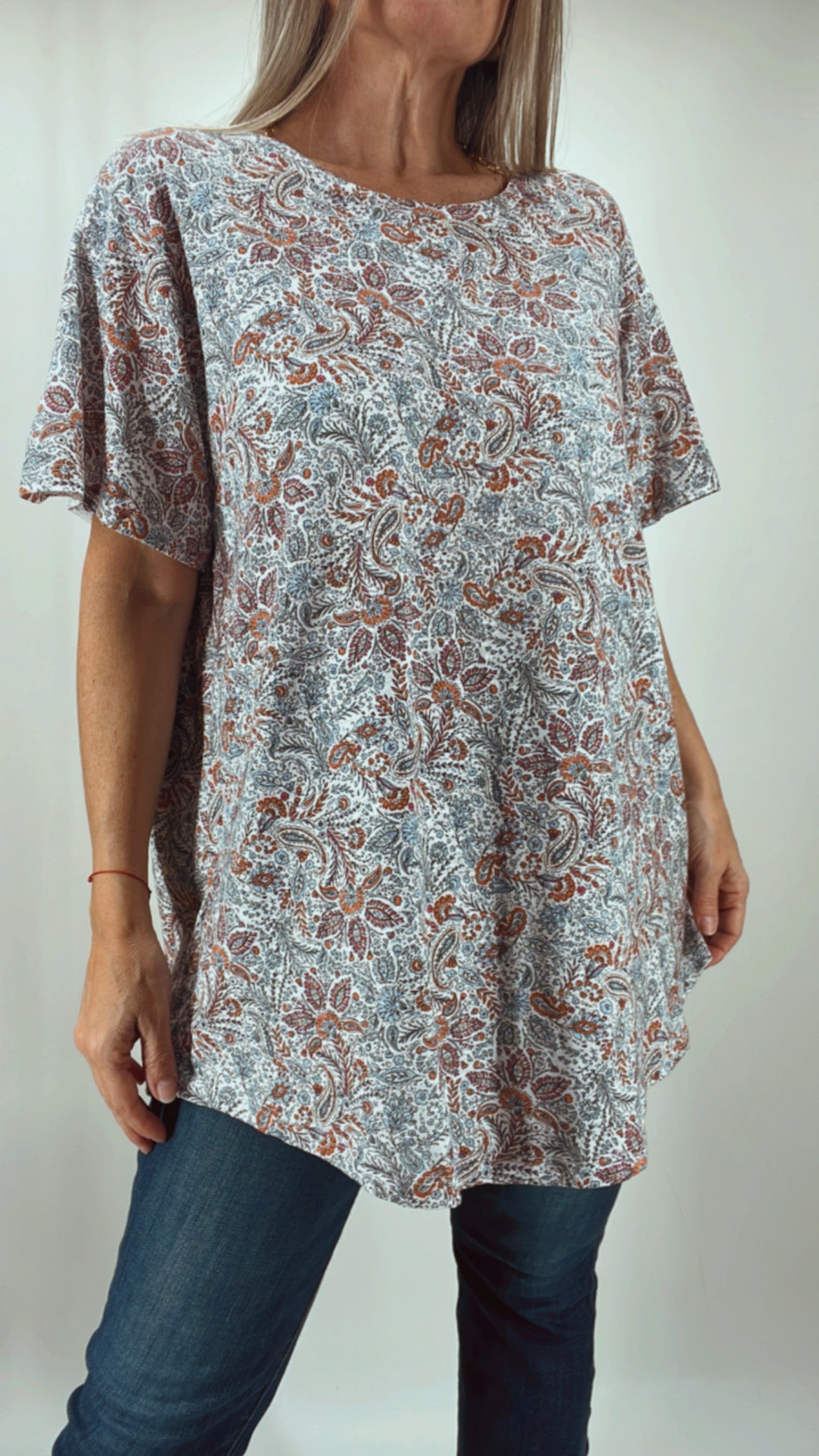 Remera básica 100 % algodón