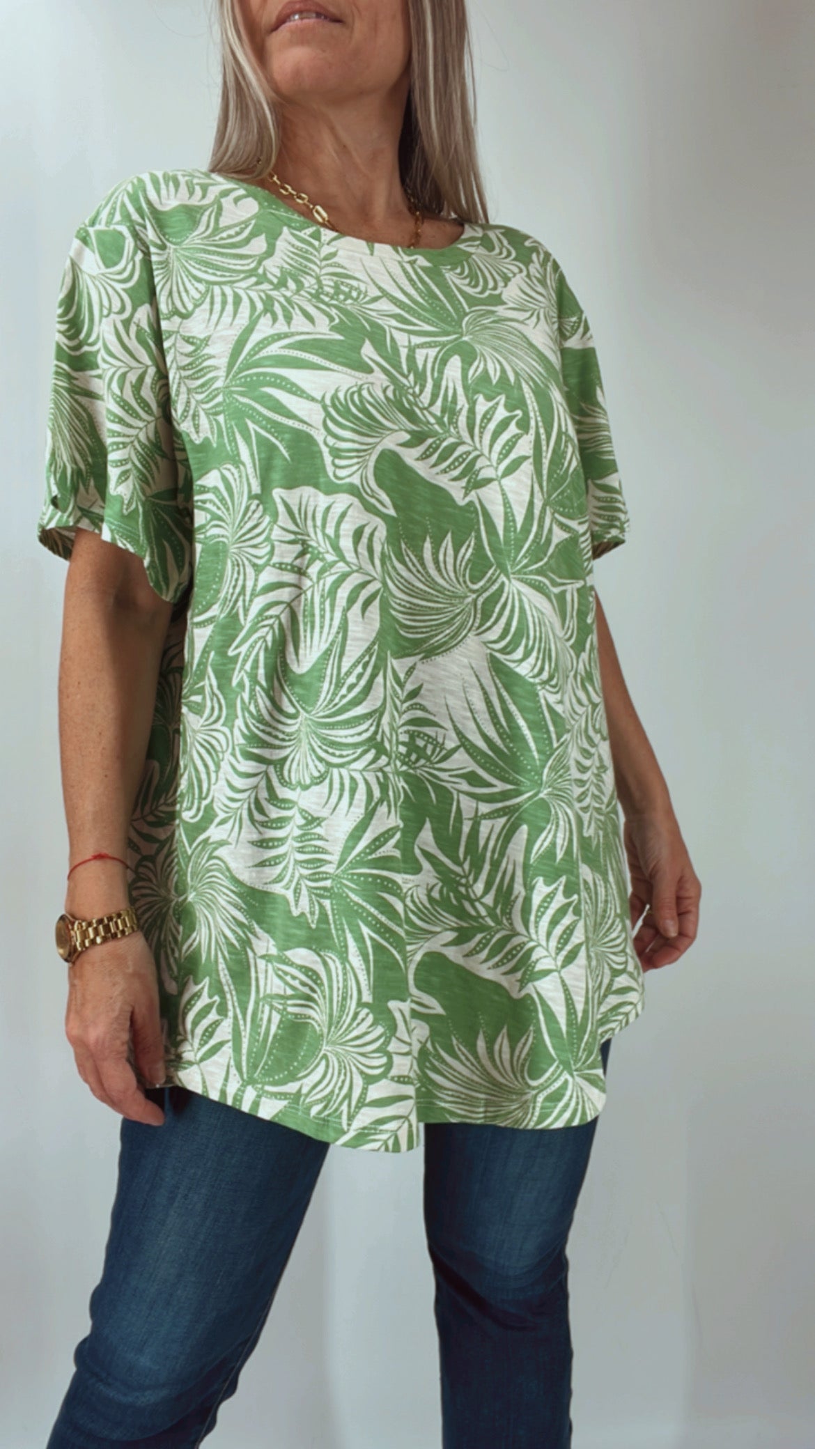 Remera básica 100 % algodón