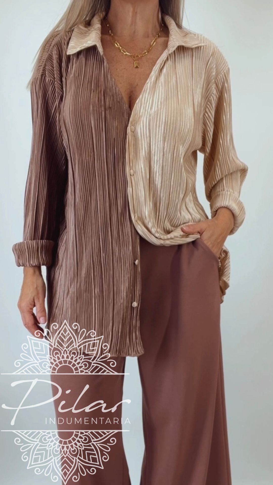 Camisa plisada