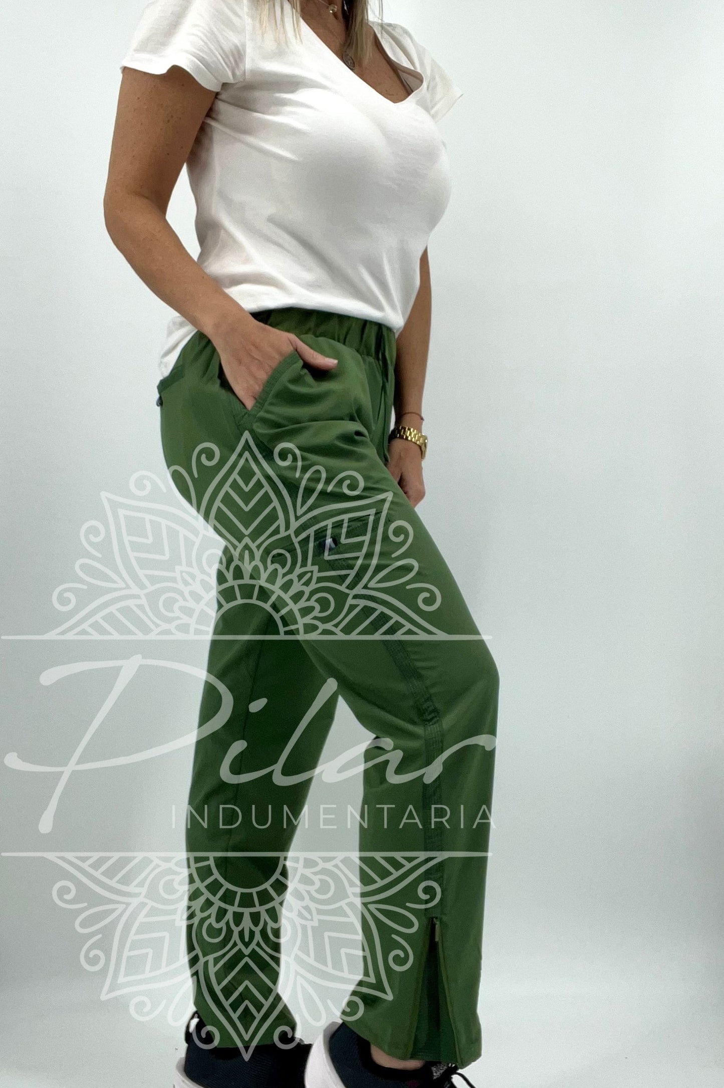 Pantalón en microfibra