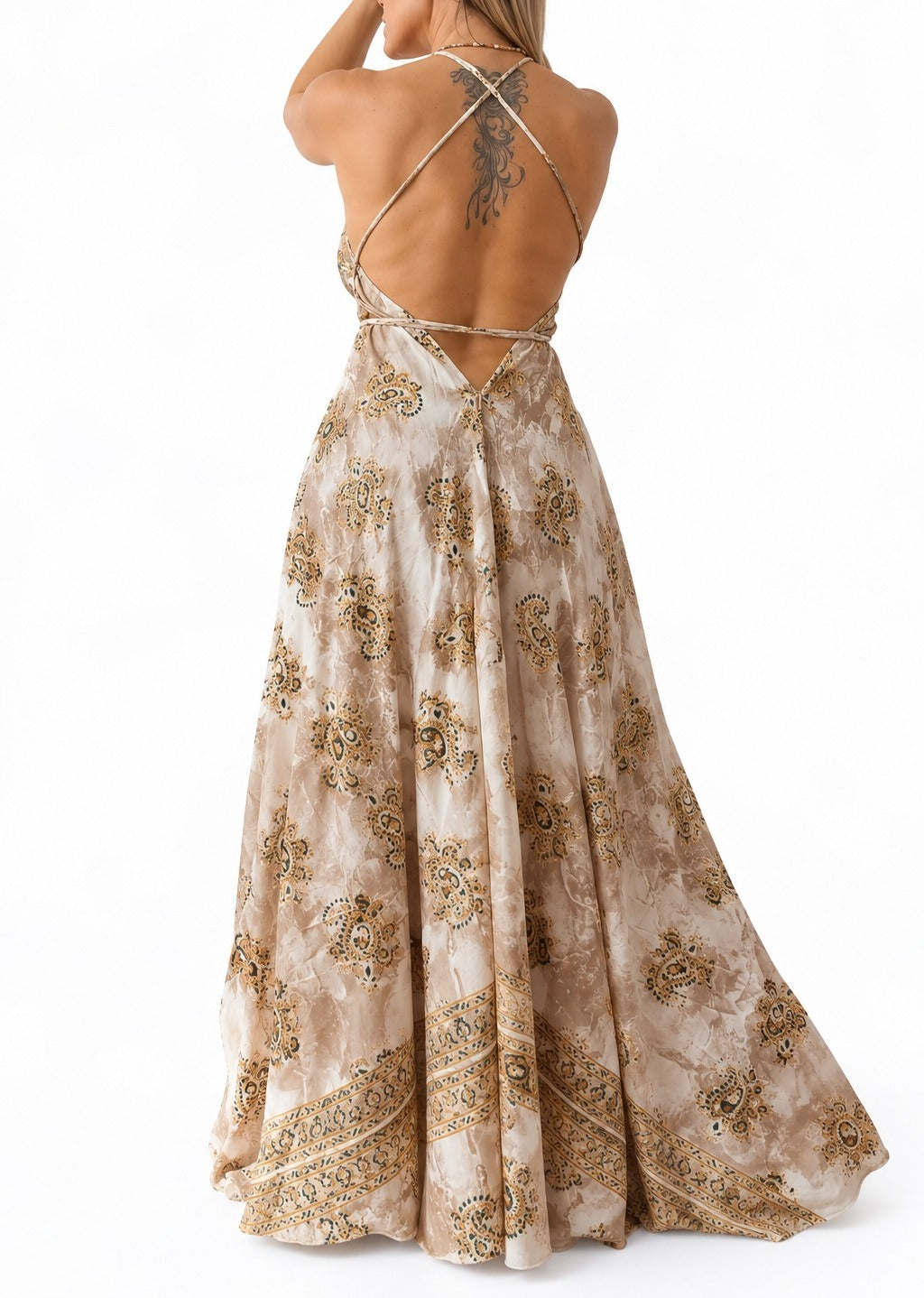 Vestido en seda espalda descubierta Beige