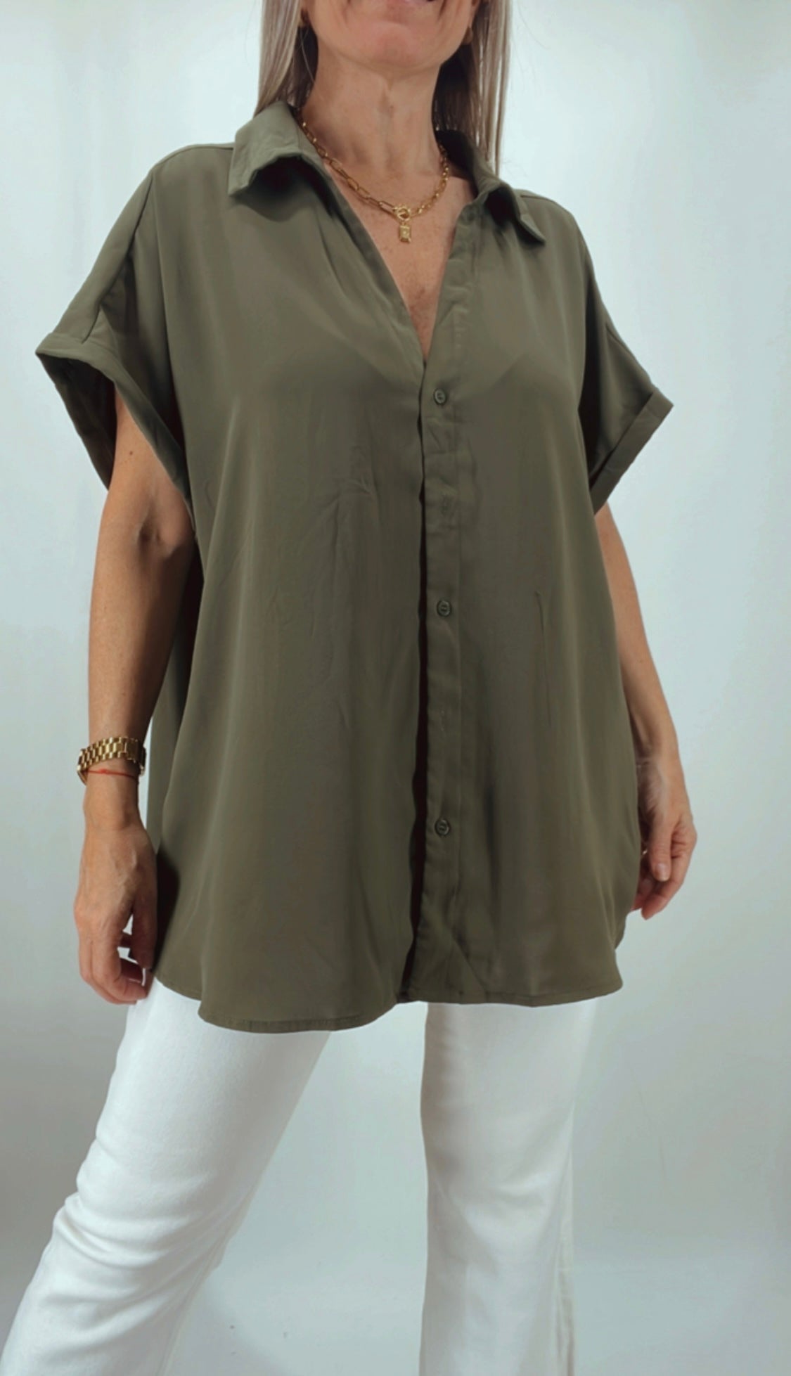Camisa abotonada
