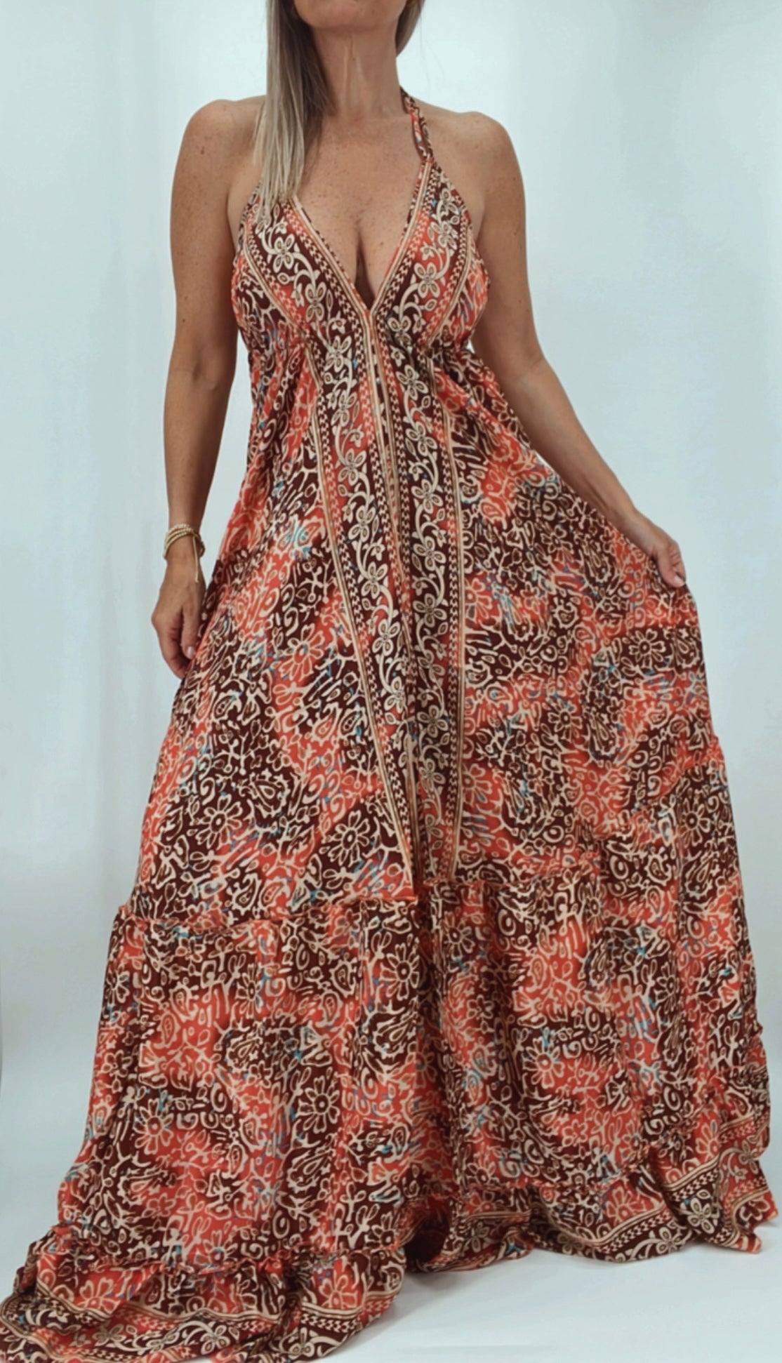 Vestido de la India en seda espalda descubierta