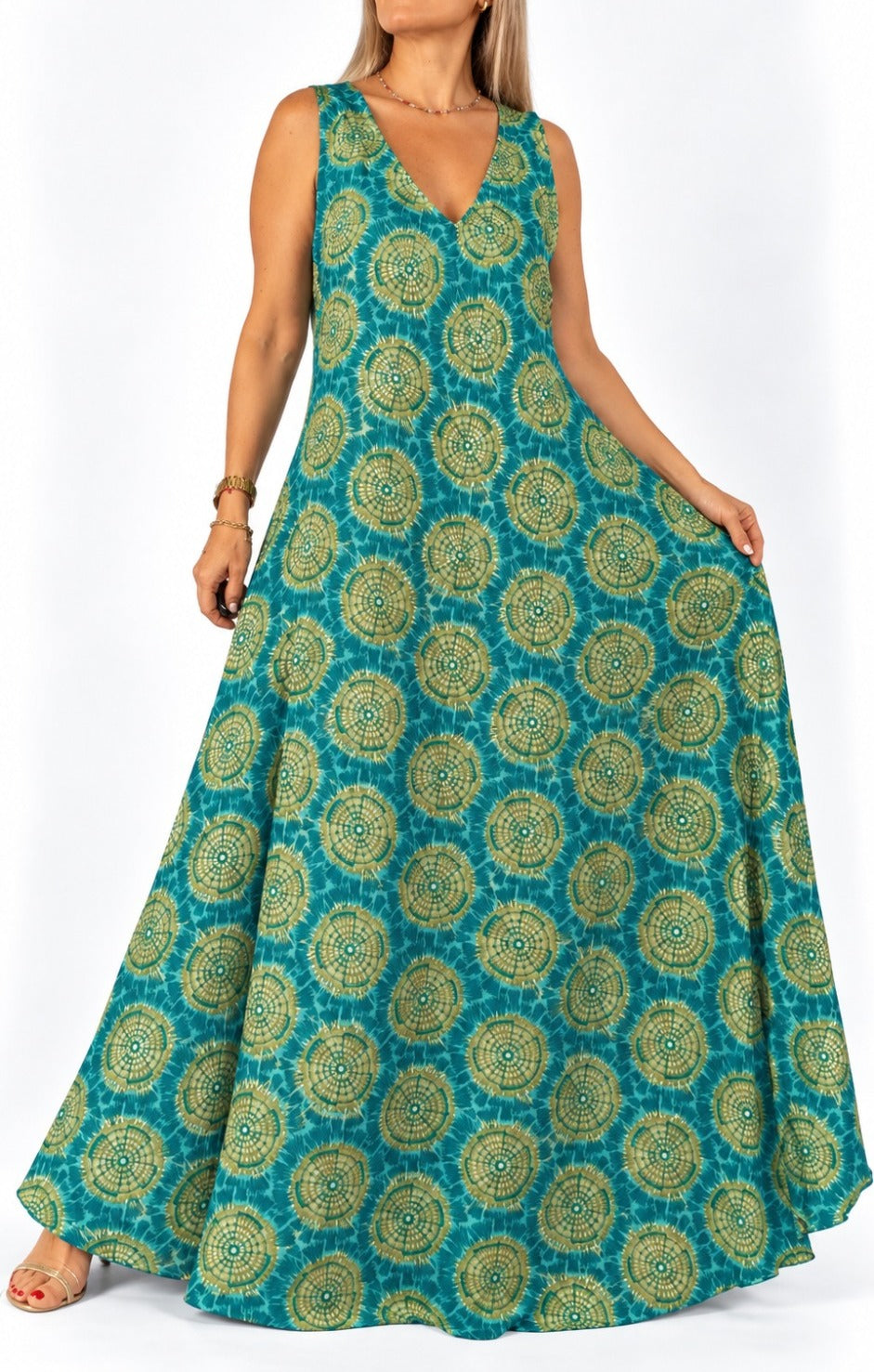 Vestido en seda de la India con escote V