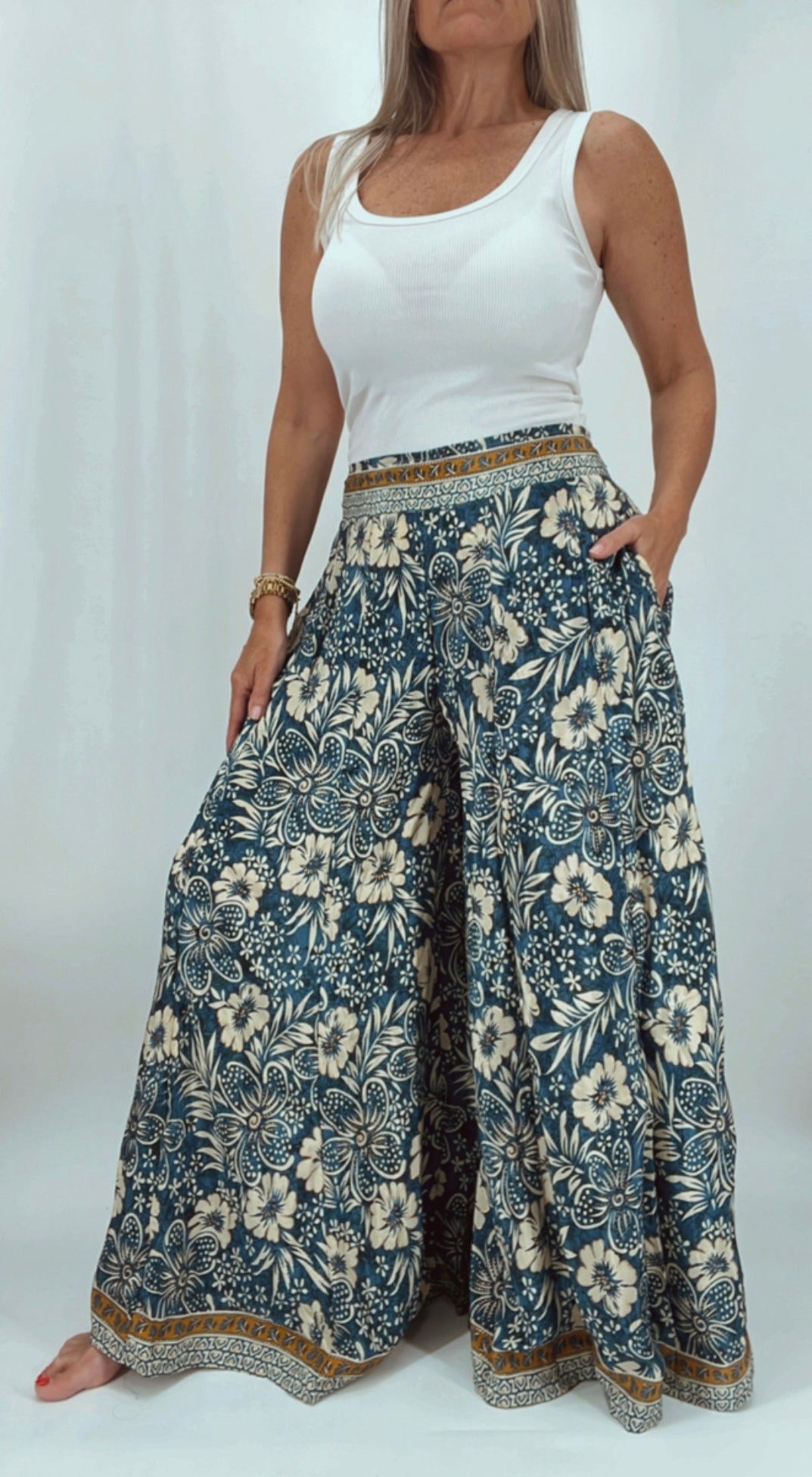 Pollera pantalón en seda