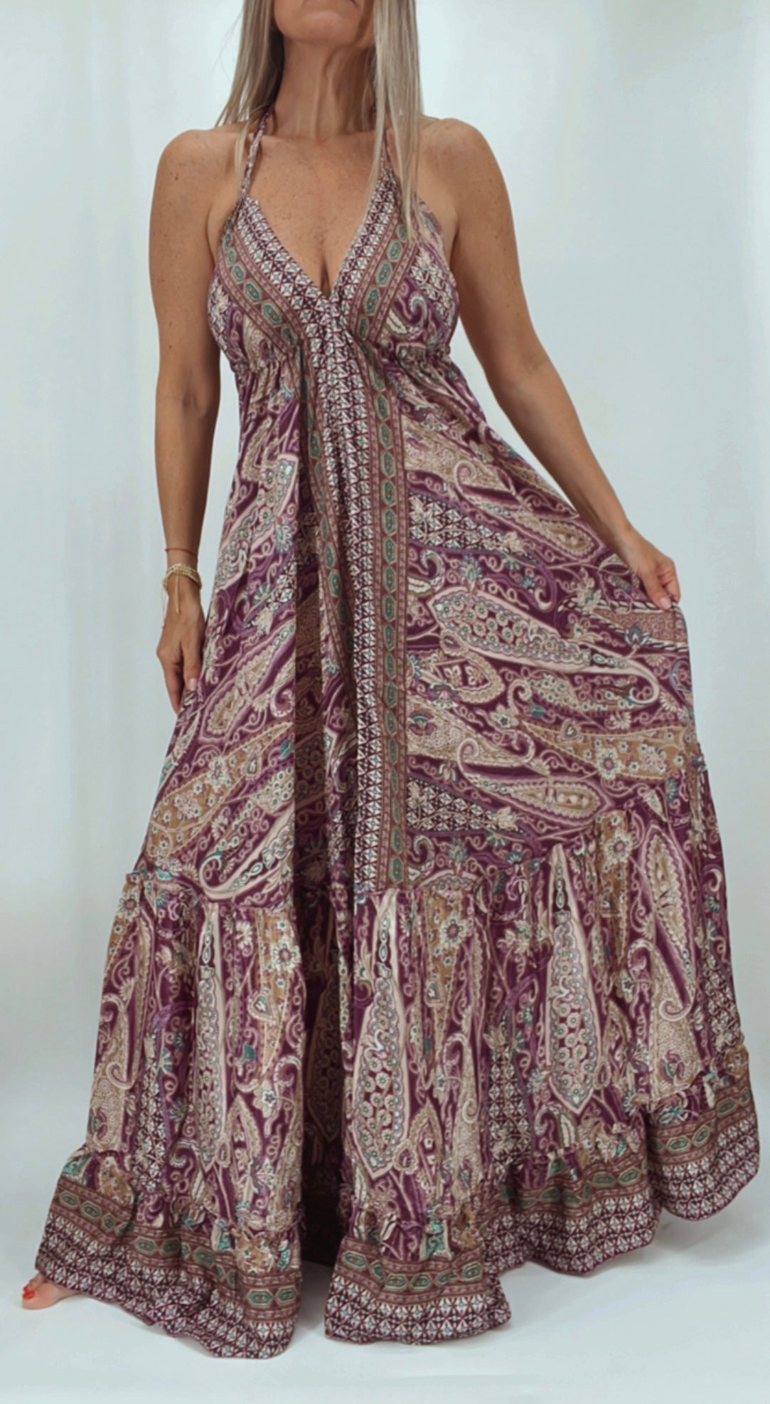 Vestido de la India en seda espalda descubierta