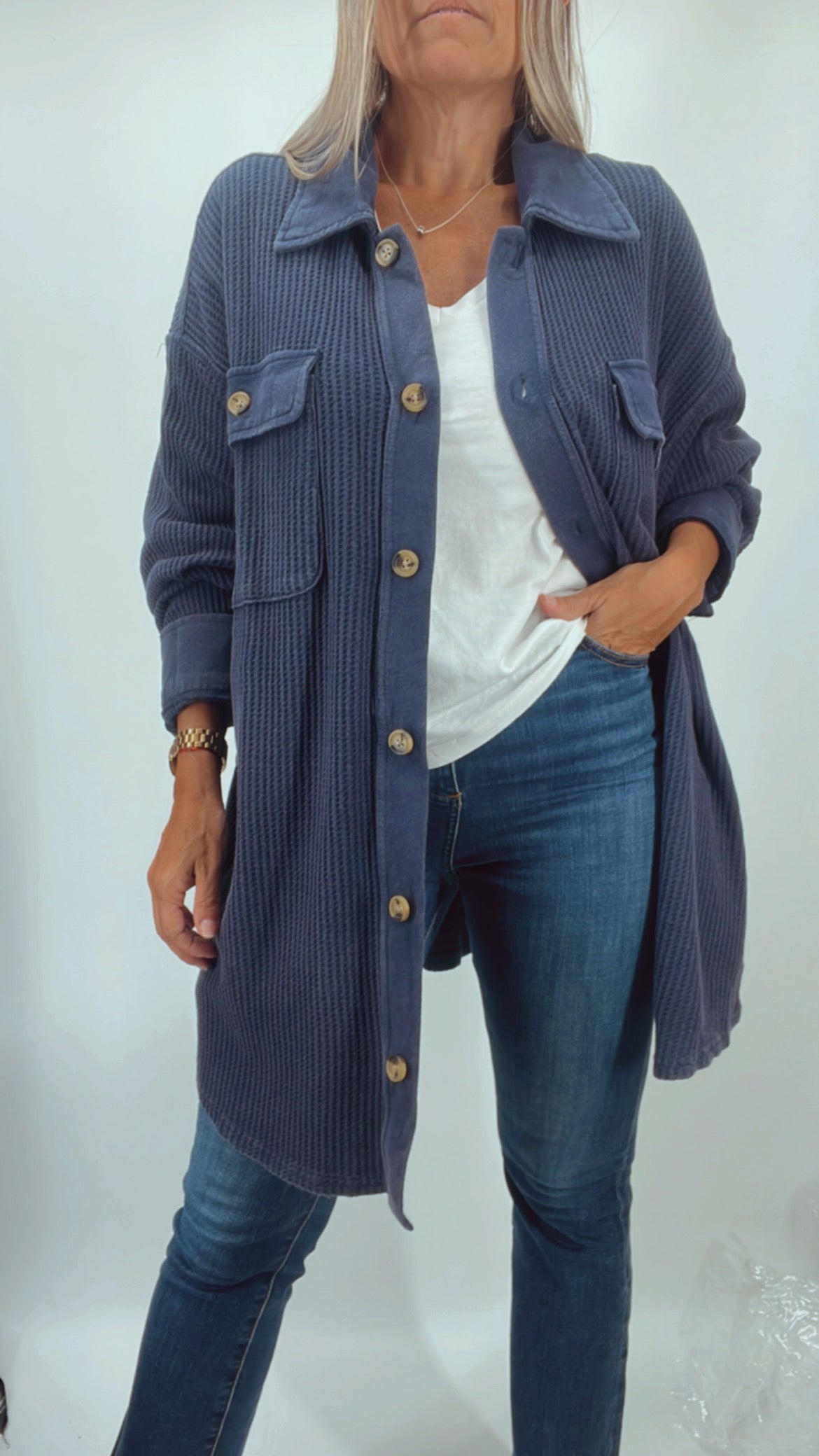 Camisa algodón over size con bolsillos
