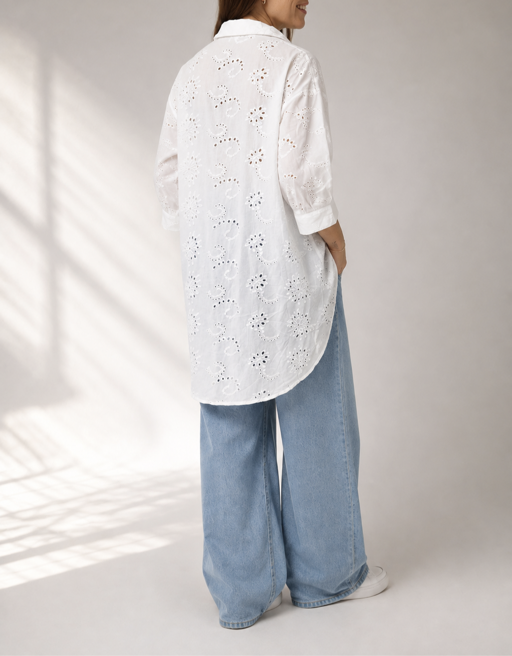 Camisa Broderie Abotonada blanca frente