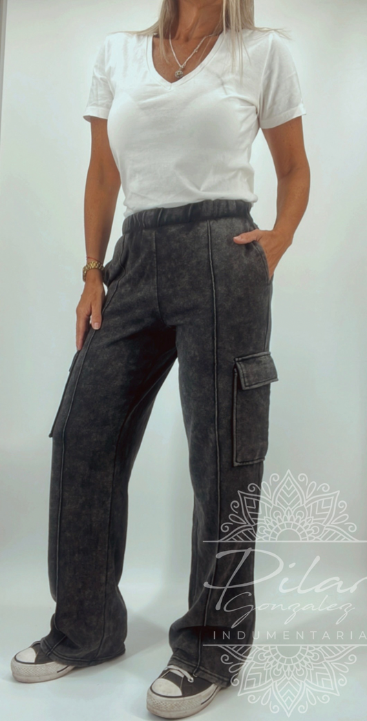 Pantalón deportivo cargo