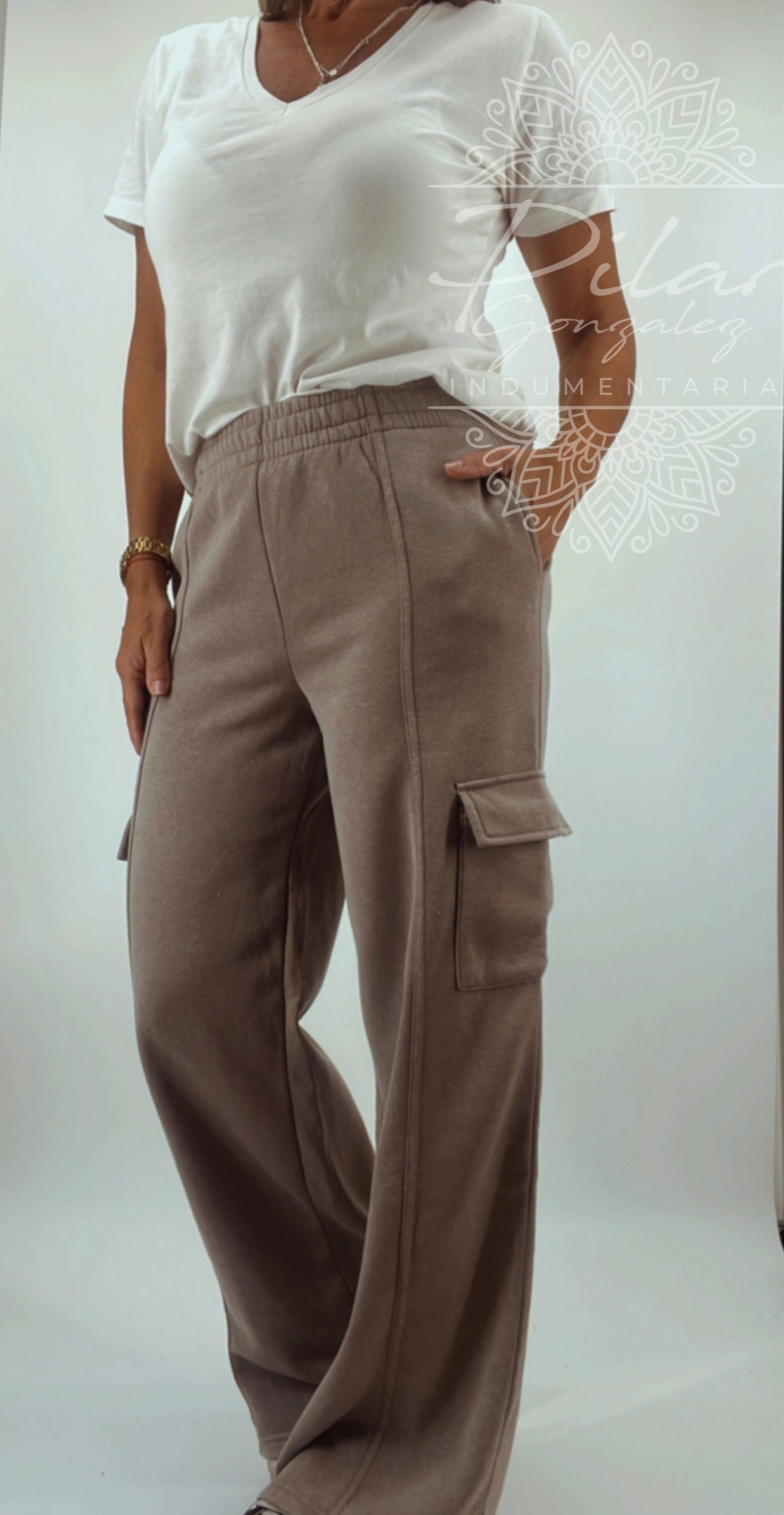 Pantalón deportivo cargo