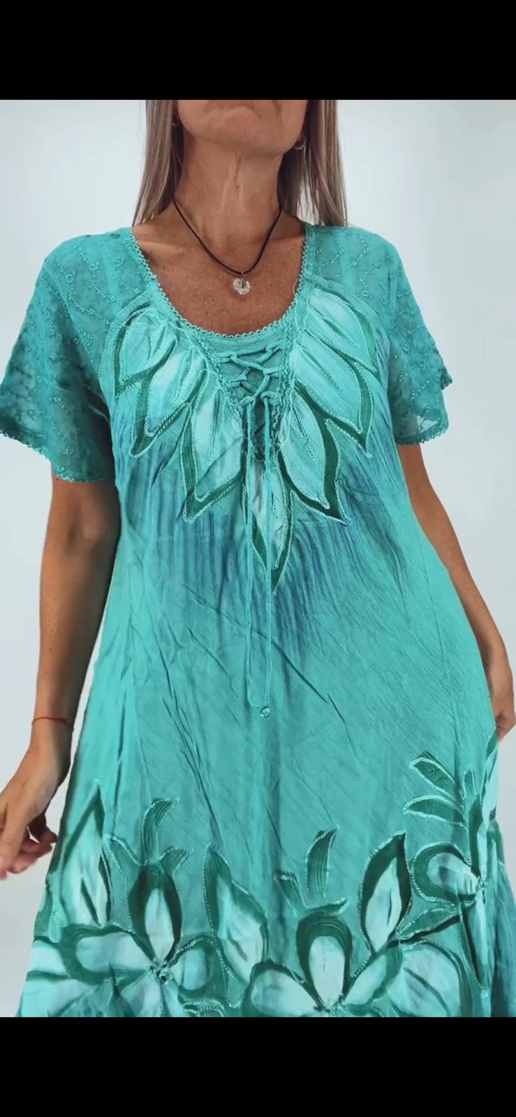 Vestido de la India bordado y pintado , manga transparente