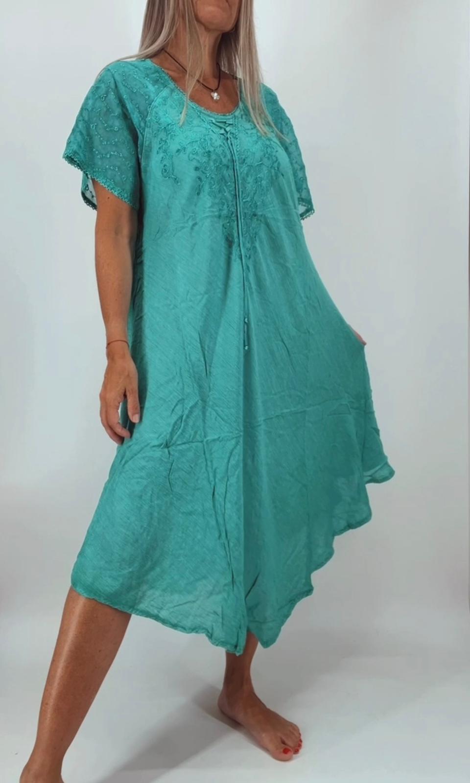 Vestido de la India bordado  , manga transparente