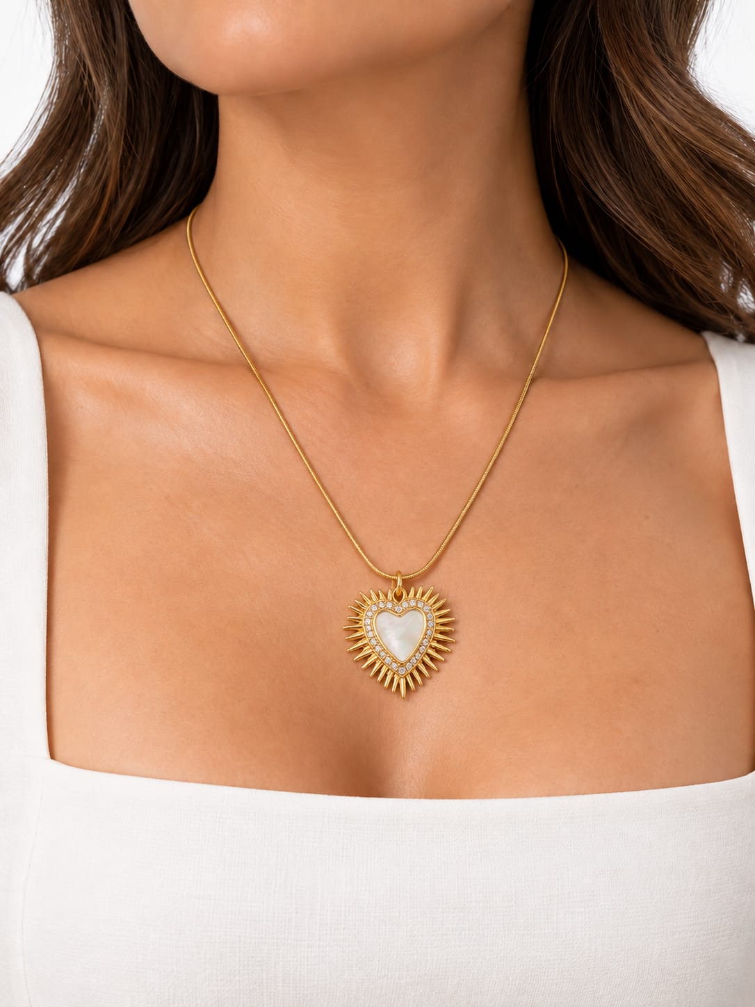 Collares con dije Corazón dorado