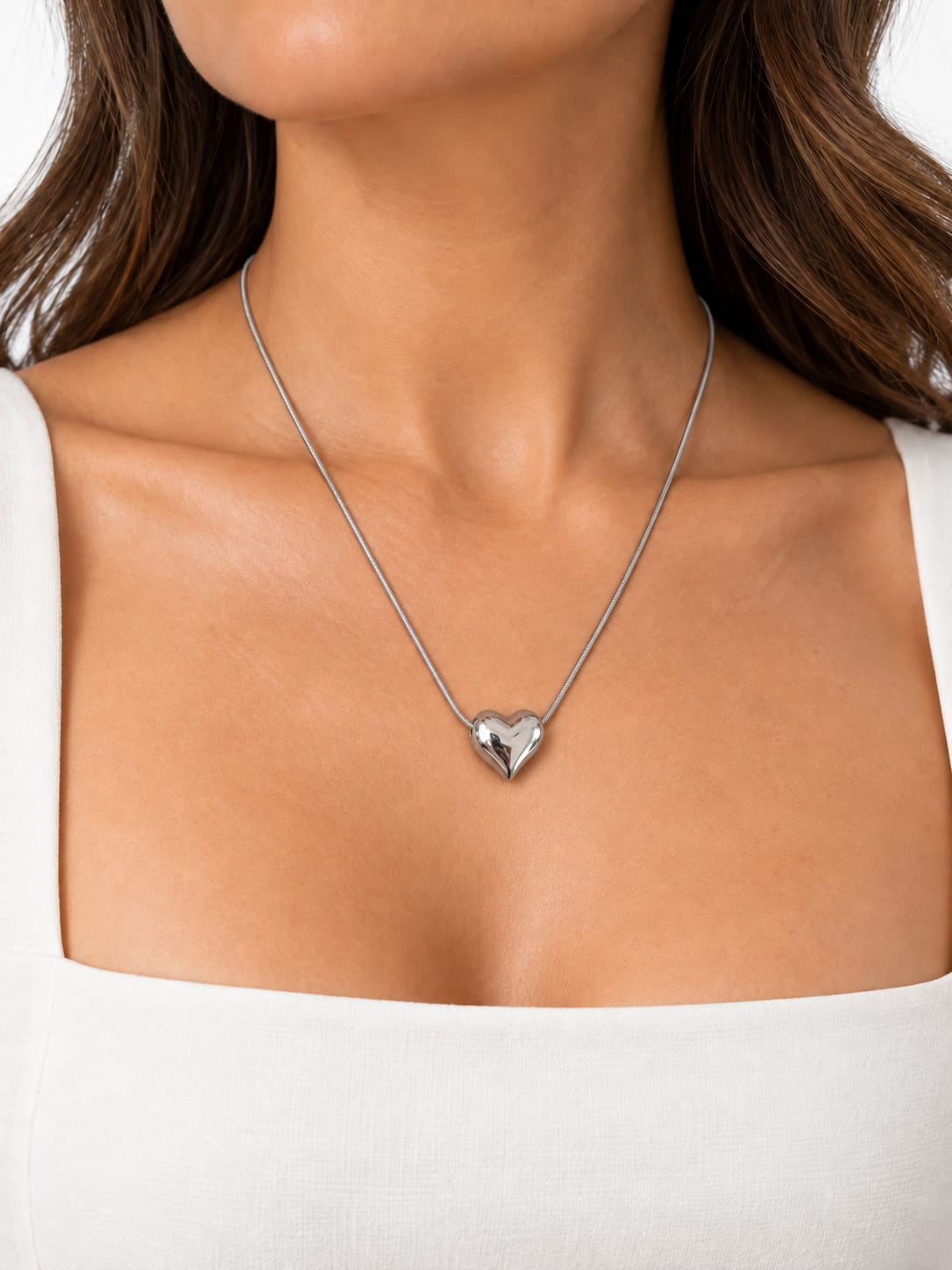 Collares con dije Corazón plateado